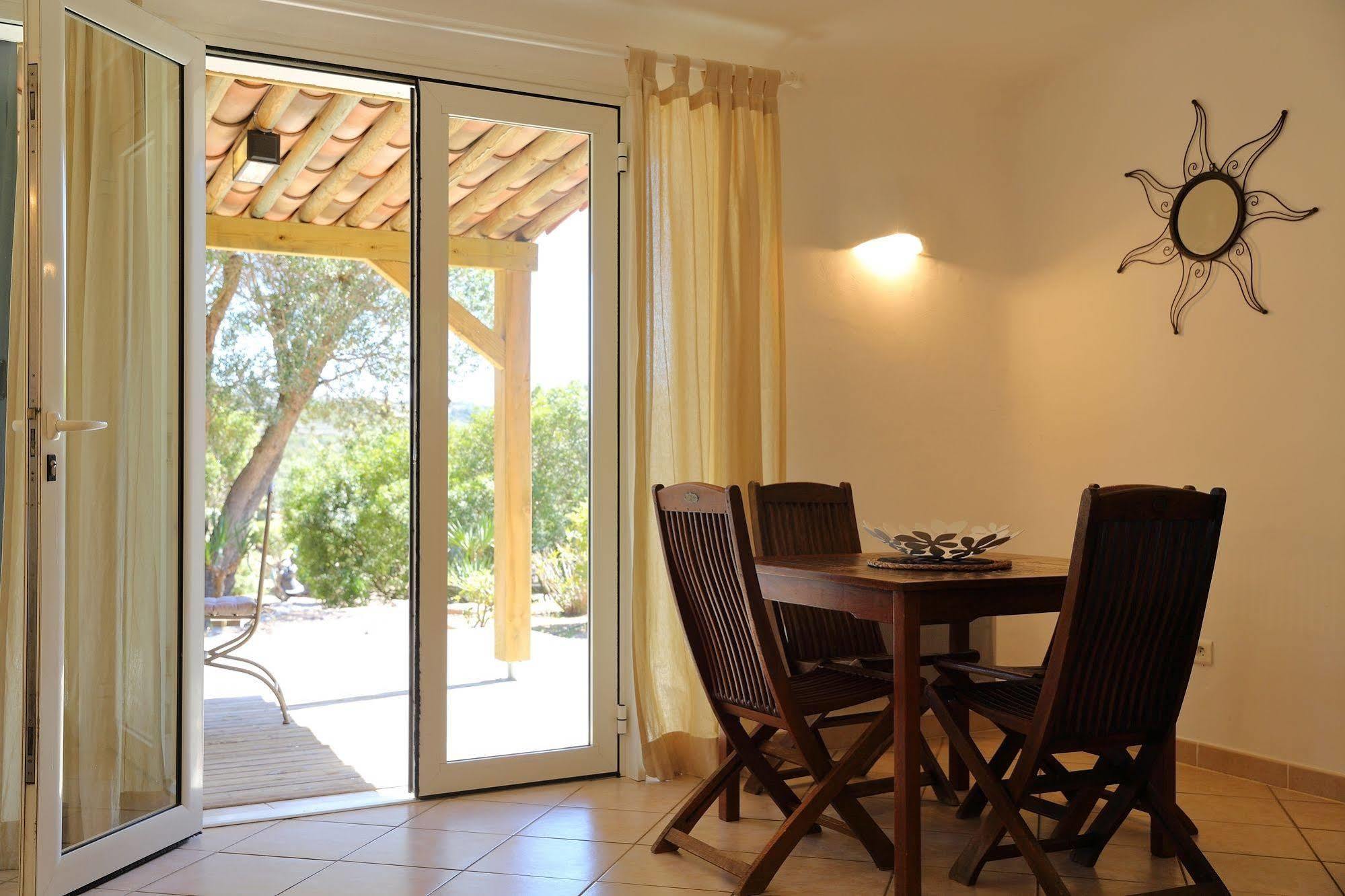 Residence Casarina Bonifacio  Luaran gambar